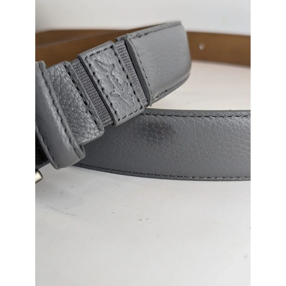 Greg Norman Mens Genuine Leather Belt Wedgewood Blue Size 42 6710500 NWT